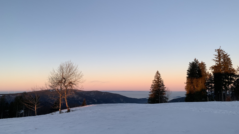 Sonnenaufgang Winter Gebirge 1000